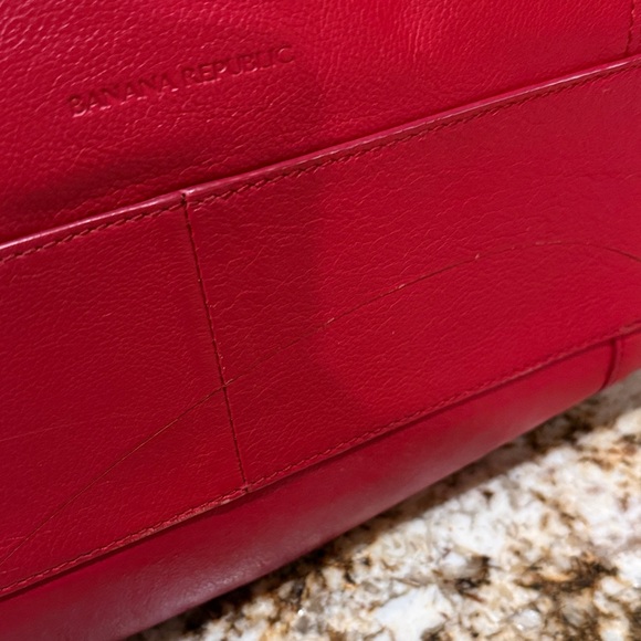 Banana Republic Vibrant Red Tote Bag - Picture 4 of 10